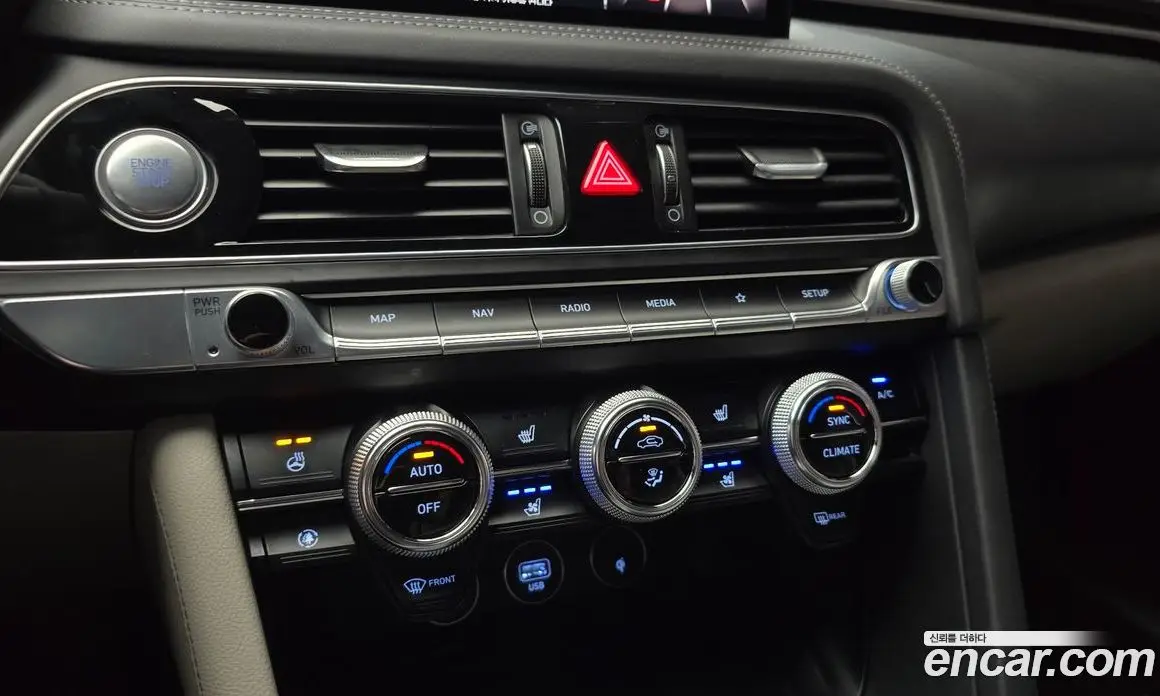 Genesis G70 2021 2.0 автомат (гидро), фото 17