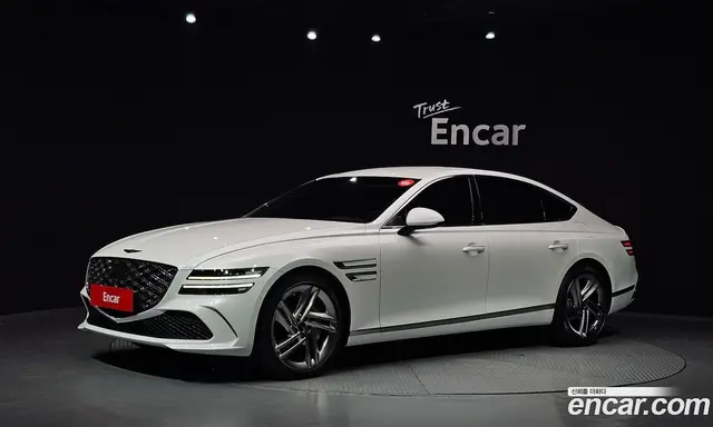 Genesis G80, 2025, 28 115 км