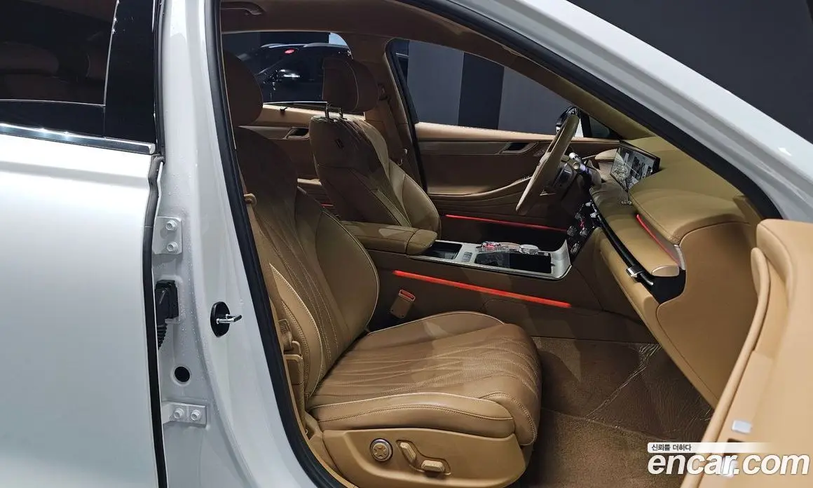 Genesis G80 2025 2.5 автомат (гидро), фото 16