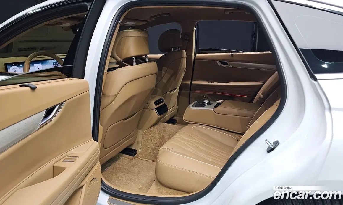 Genesis G80 2025 2.5 автомат (гидро), фото 17