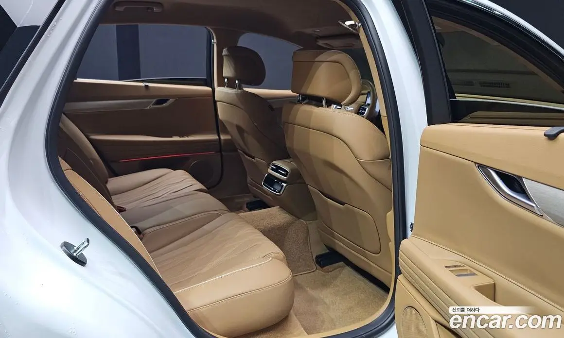 Genesis G80 2025 2.5 автомат (гидро), фото 18