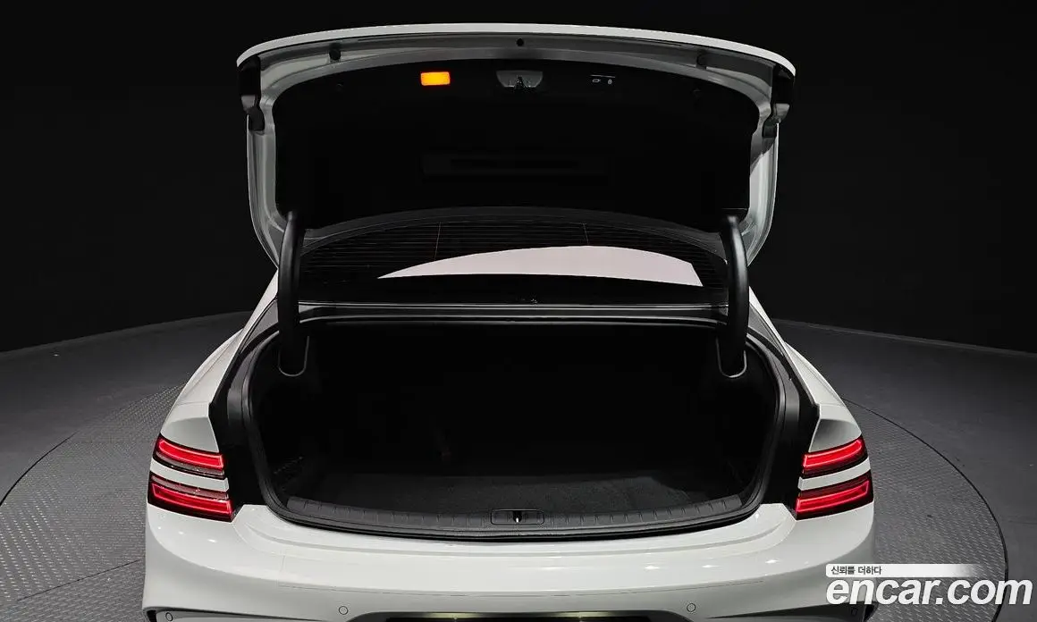 Genesis G80 2025 2.5 автомат (гидро), фото 37
