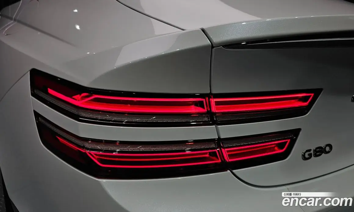 Genesis G80 2025 2.5 автомат (гидро), фото 9