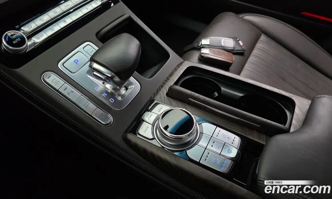 Genesis G90 2019 5.0 автомат (гидро), фото 11
