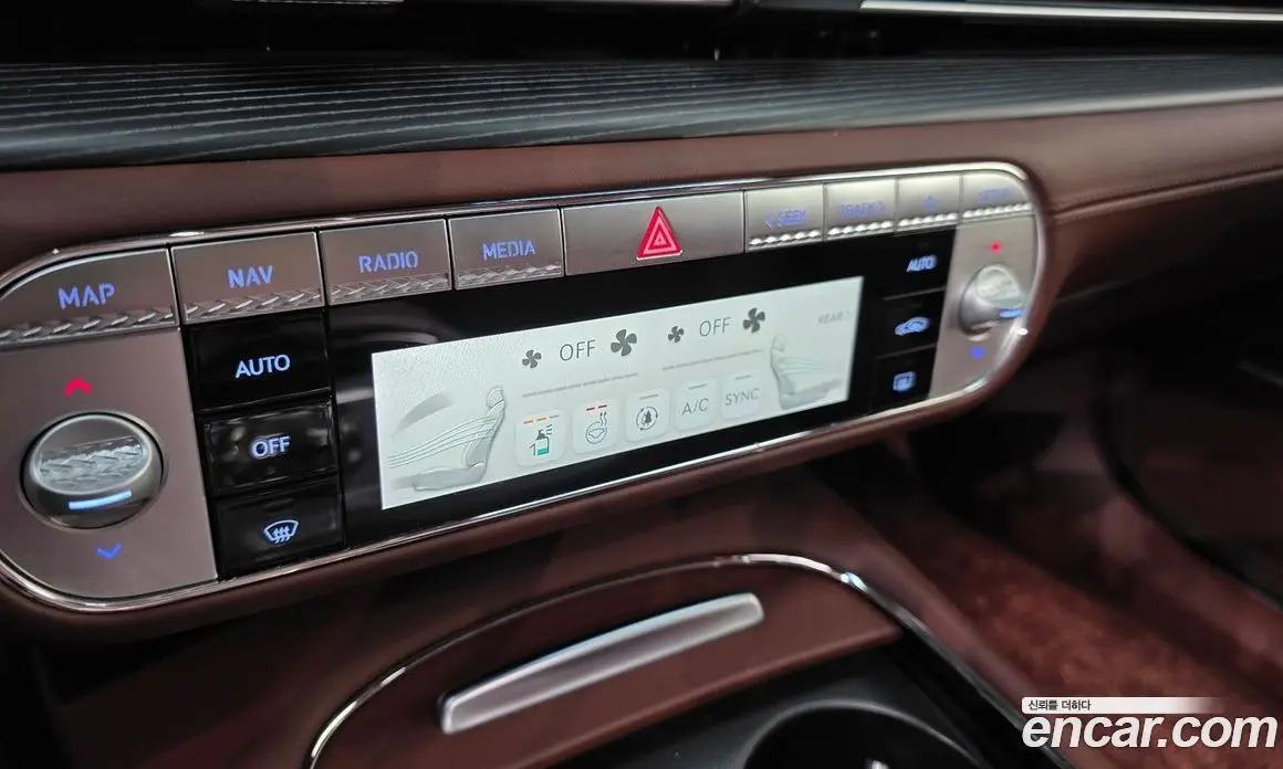 Genesis G90 2023 3.5 автомат (гидро), фото 26
