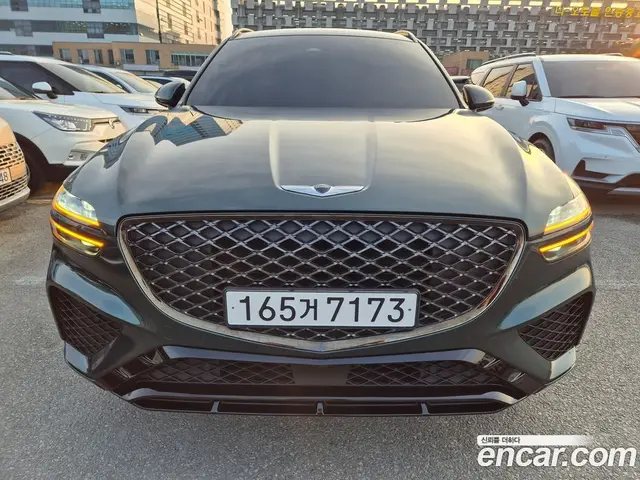 Genesis GV70, 2021, 43 701 км