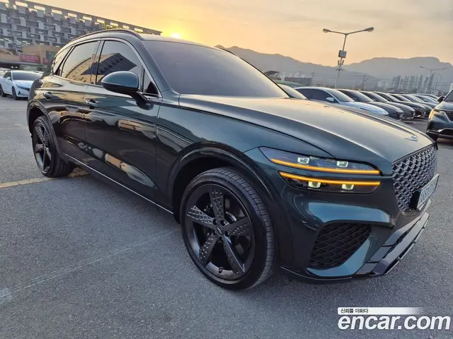 Genesis GV70 2021 2.5 автомат (гидро), миниатюра 2