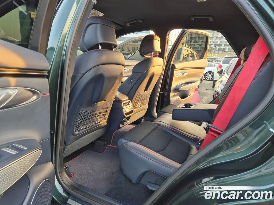 Genesis GV70 2021 2.5 автомат (гидро), фото 15