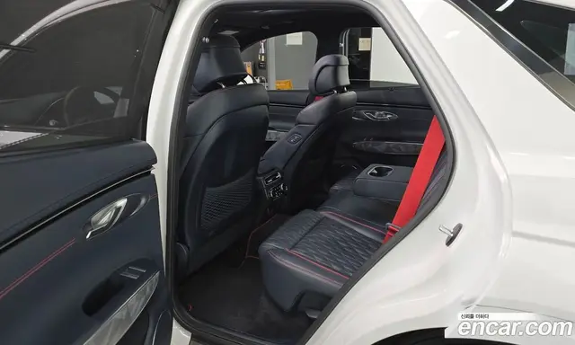 Genesis GV70 2022 2.5 автомат (гидро), миниатюра 11