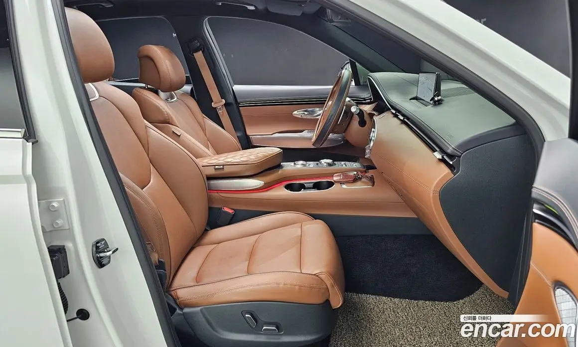 Genesis GV70 2022 2.5 автомат (гидро), фото 18
