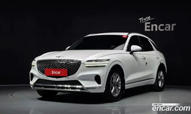 Genesis GV70, 2022, 60 405 км