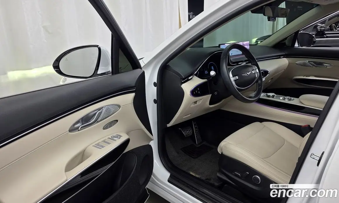 Genesis GV70 2022 2.5 автомат (гидро), фото 13