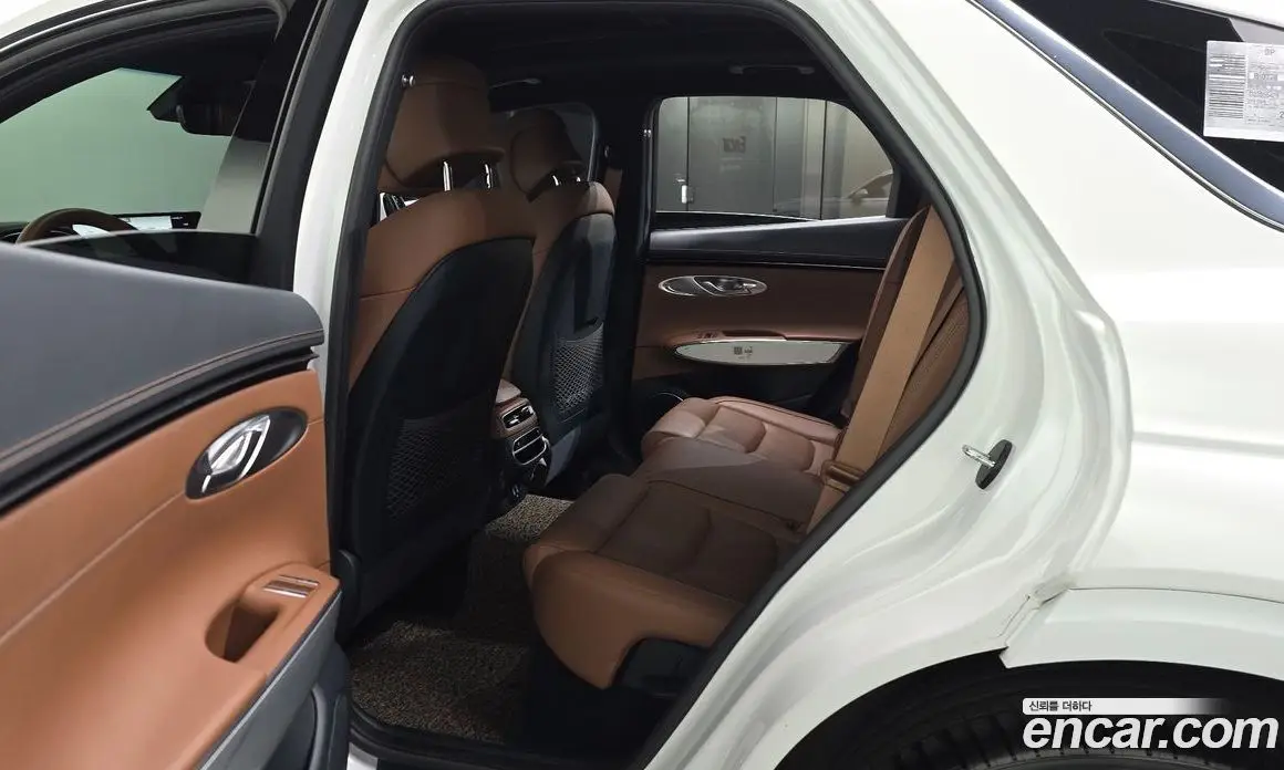 Genesis GV70 2022 2.5 автомат (гидро), фото 16