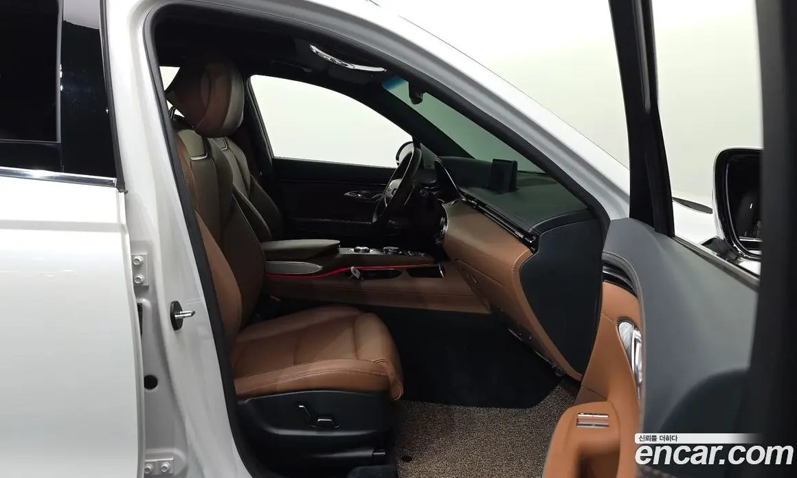 Genesis GV70 2022 2.5 автомат (гидро), фото 17