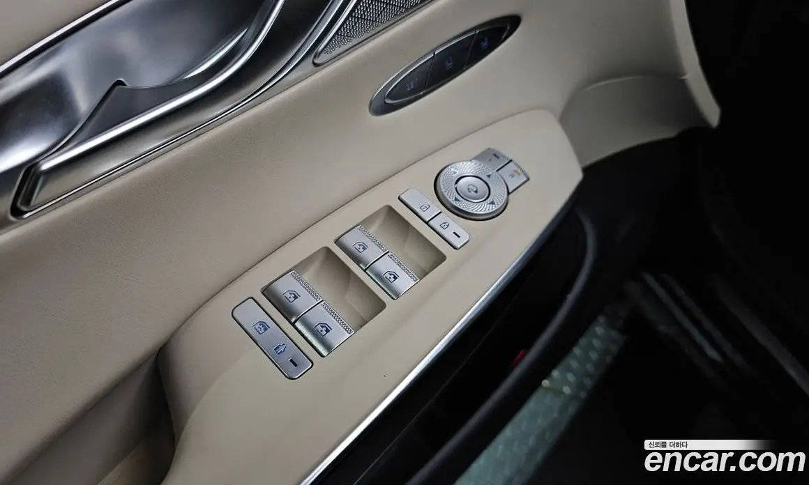 Genesis GV70 2023 2.5 автомат (гидро), фото 30