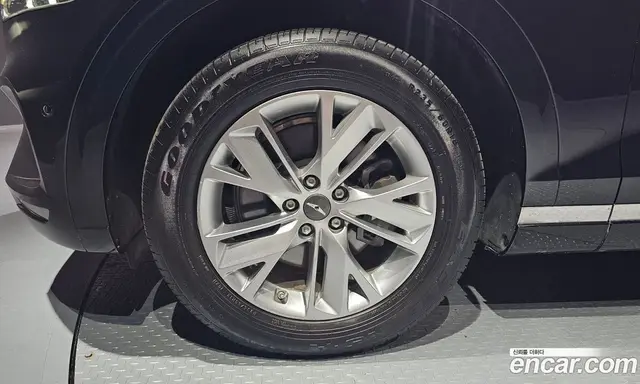 Genesis GV70 2023 2.5 автомат (гидро), миниатюра 5