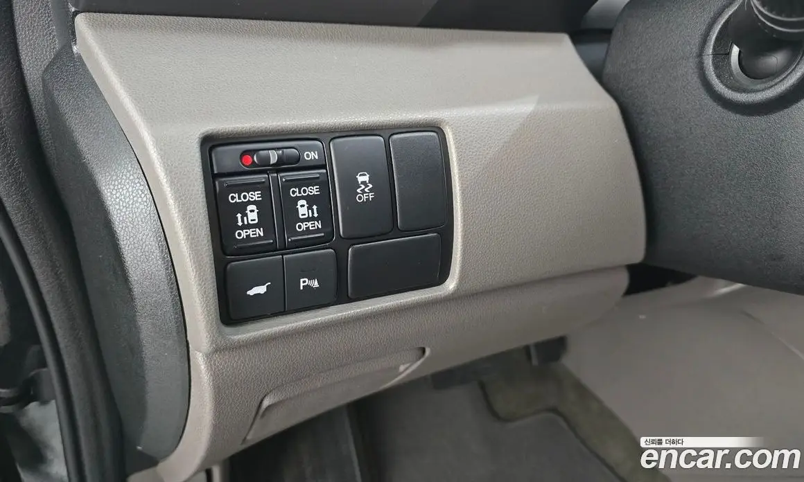 Honda Odyssey 2014 3.5 автомат (гидро), фото 20