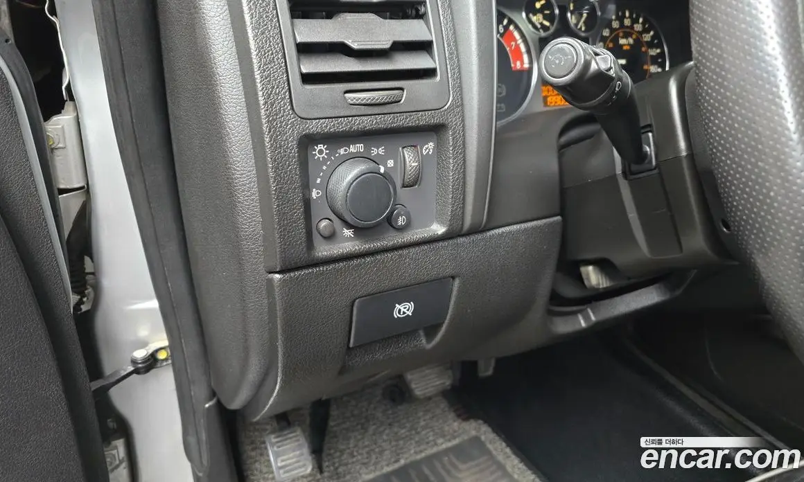 Hummer H3 2007 3.7 автомат (гидро), фото 17 Hummer H3 2007 3.7 автомат (гидро), фото 17