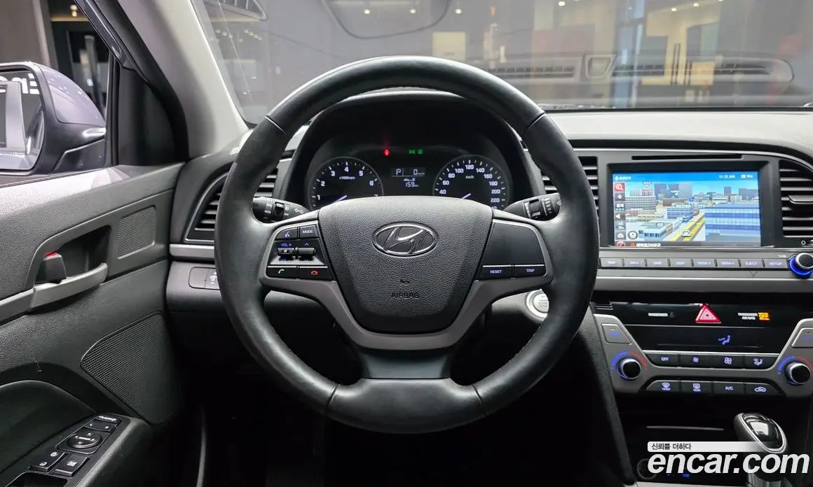 Hyundai Avante 2016 1.6 автомат (гидро), фото 14