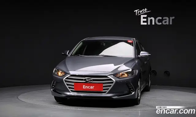 Hyundai Avante 2016 1.6 автомат (гидро), миниатюра 3