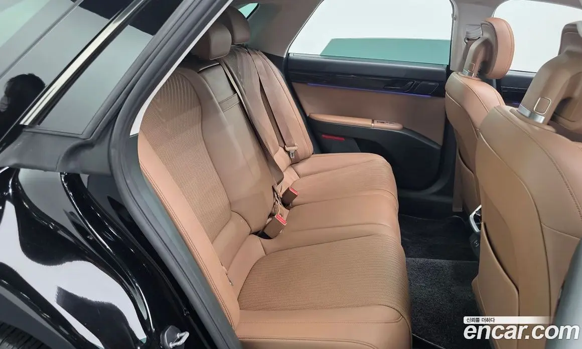 Hyundai Grandeur 2023 3.5 автомат (гидро), фото 17