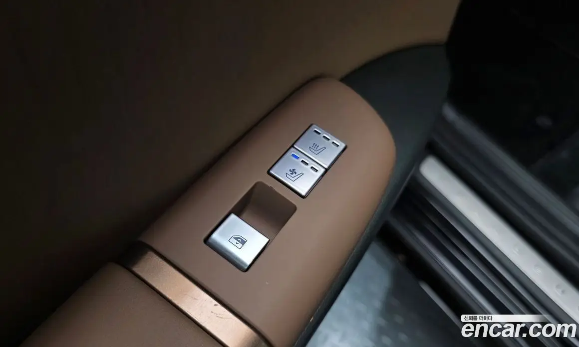 Hyundai Grandeur 2023 3.5 автомат (гидро), фото 34