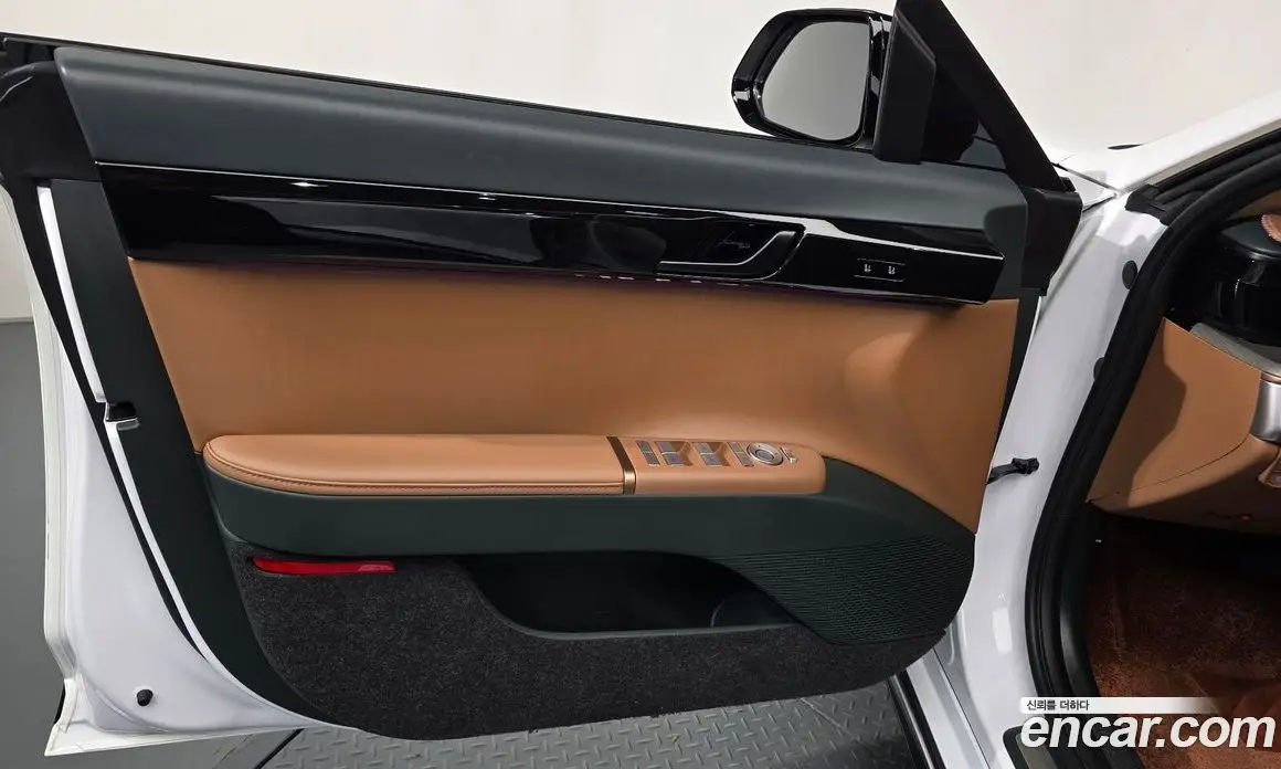 Hyundai Grandeur 2024 1.6 автомат (гидро), фото 14