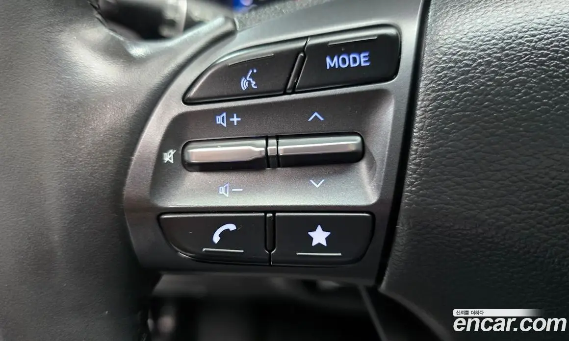 Hyundai Kona 2021 1.6 автомат (гидро), фото 30