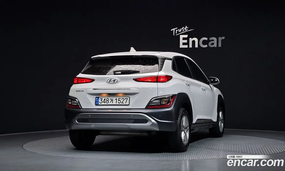 Hyundai Kona 2021 1.6 автомат (гидро), фото 4