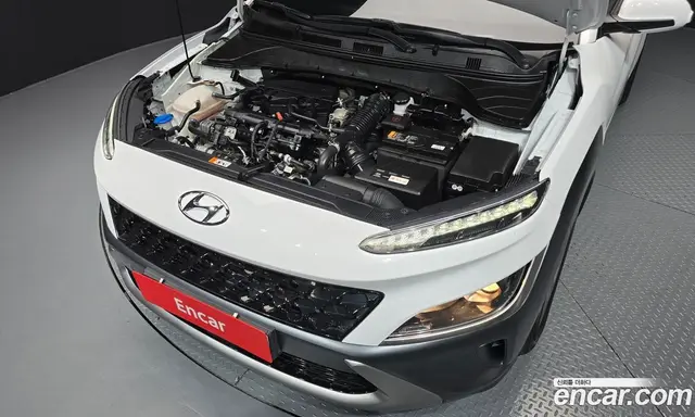 Hyundai Kona 2021 1.6 автомат (гидро), миниатюра 6