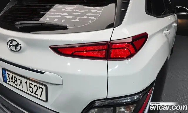 Hyundai Kona 2021 1.6 автомат (гидро), миниатюра 9