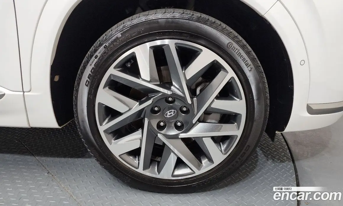 Hyundai Santa Fe 2022 2.5 автомат (гидро), фото 4