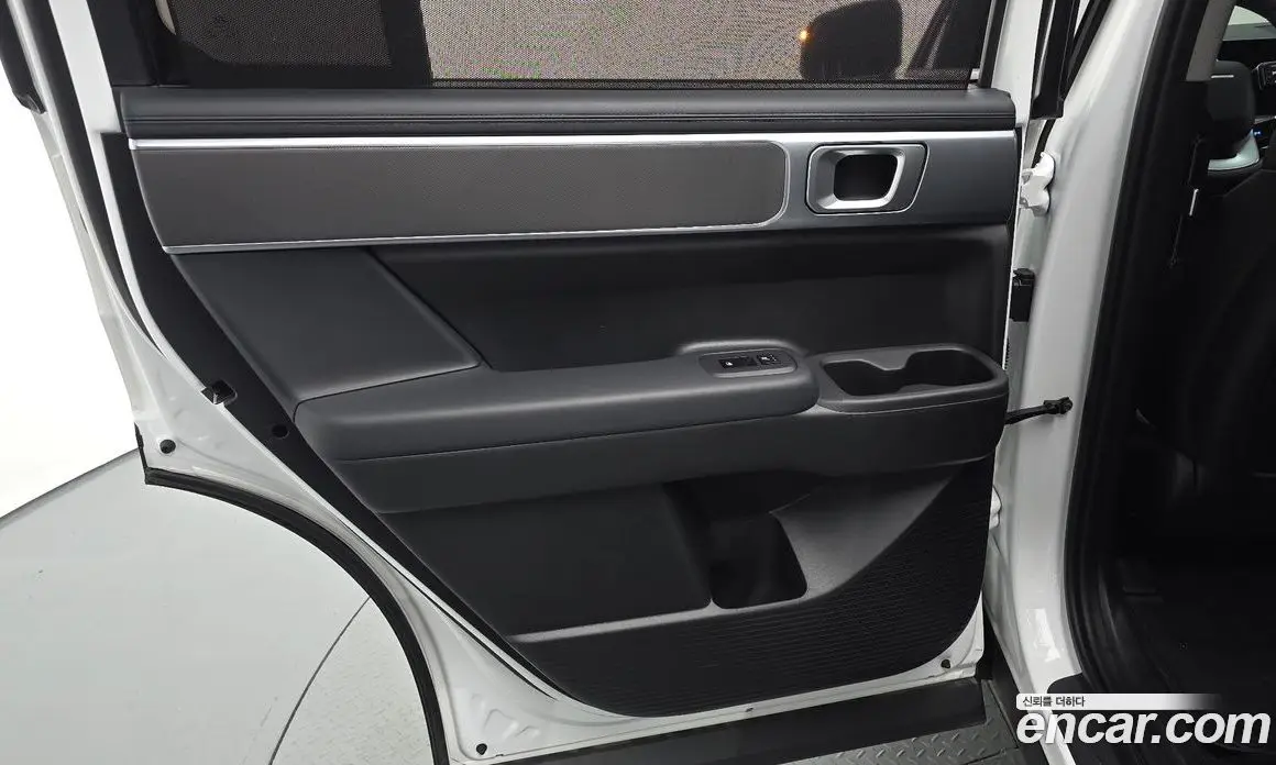 Hyundai Santa Fe 2024 1.6 автомат (гидро), фото 15