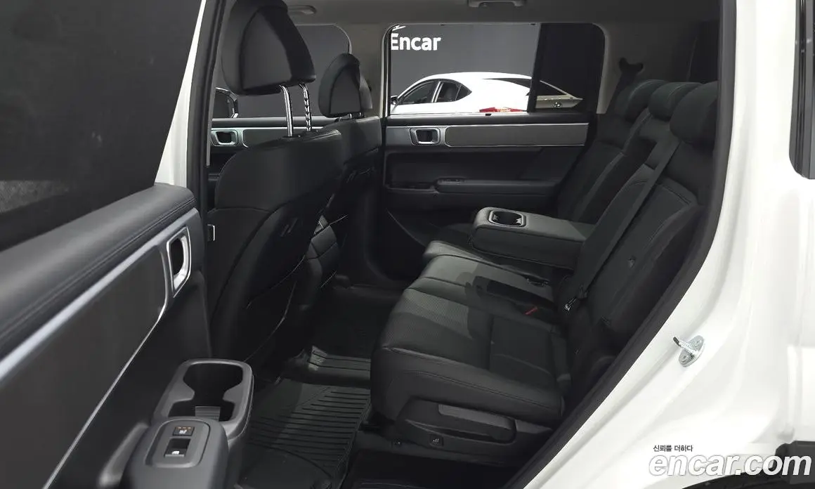 Hyundai Santa Fe 2024 1.6 автомат (гидро), фото 16