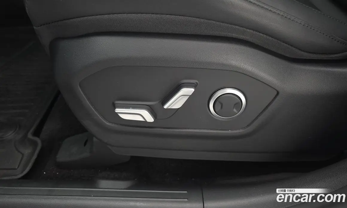 Hyundai Santa Fe 2024 1.6 автомат (гидро), фото 28