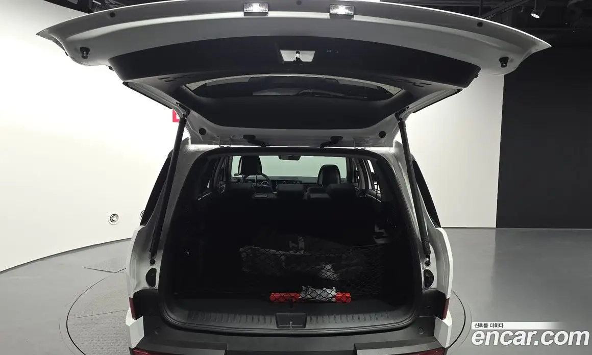 Hyundai Santa Fe 2024 1.6 автомат (гидро), фото 35