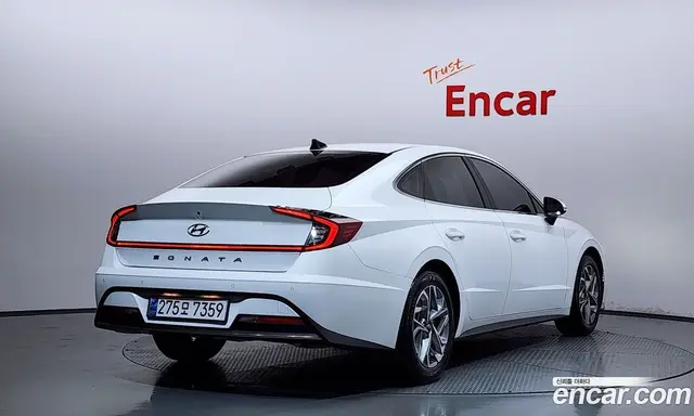 Hyundai Sonata 2023 2.0 автомат (гидро), миниатюра 2
