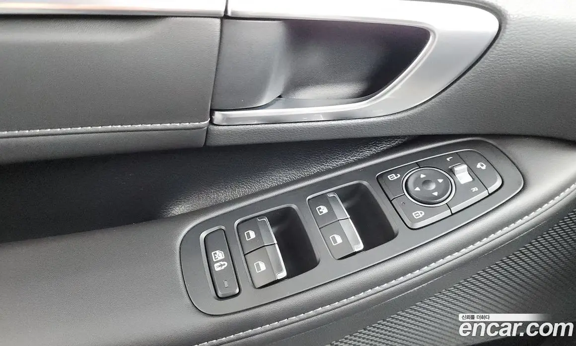 Hyundai Sonata 2023 2.0 автомат (гидро), фото 28