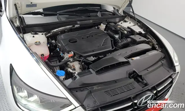 Hyundai Sonata 2023 2.0 автомат (гидро), миниатюра 6