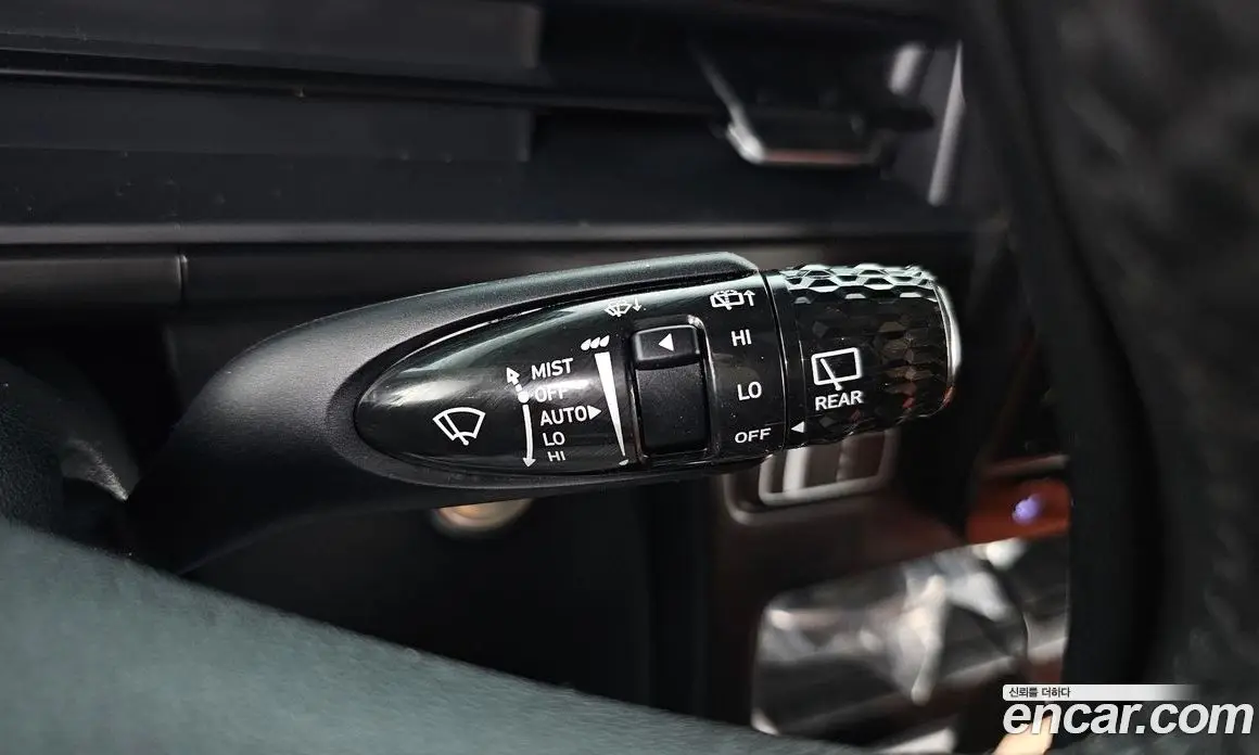 Hyundai Staria 2024 1.6 автомат (гидро), фото 14
