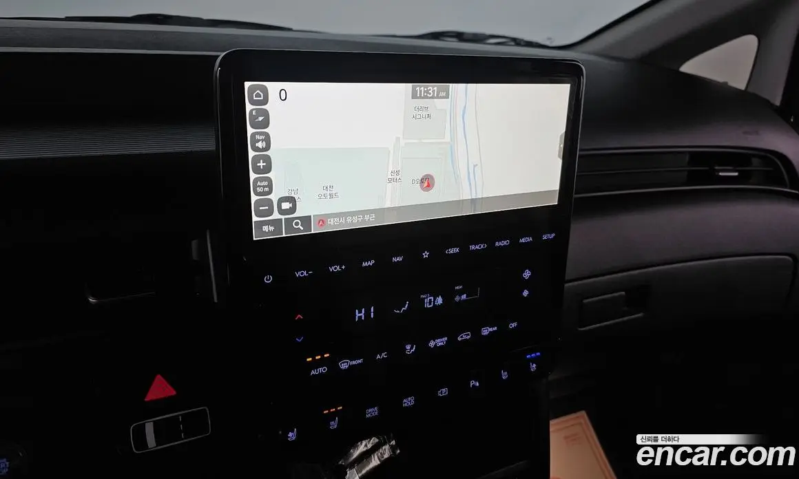 Hyundai Staria 2024 1.6 автомат (гидро), фото 16