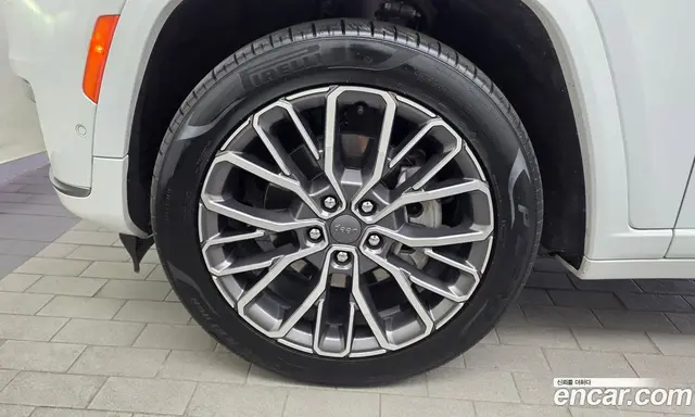 Jeep Cherokee 2023 3.6 автомат (гидро), миниатюра 5