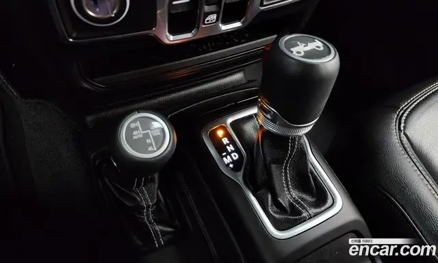 Jeep Wrangler 2019 2.0 автомат (гидро), миниатюра 9