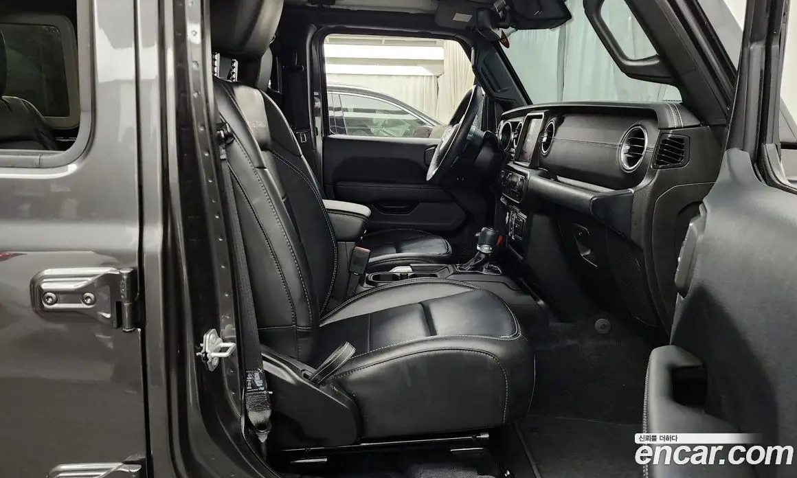 Jeep Wrangler 2019 2.0 автомат (гидро), фото 11