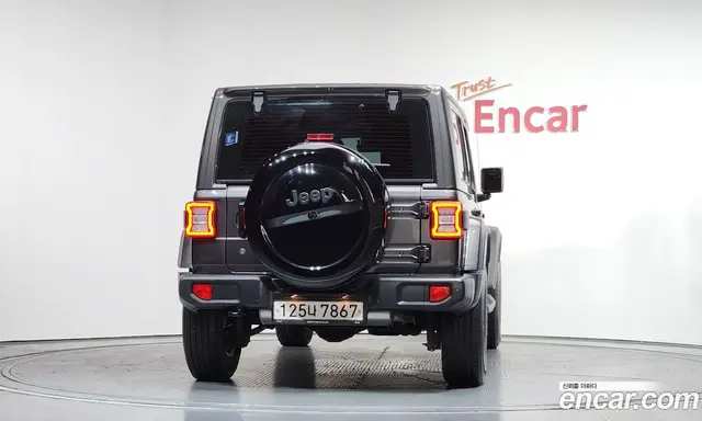 Jeep Wrangler 2019 2.0 автомат (гидро), миниатюра 4