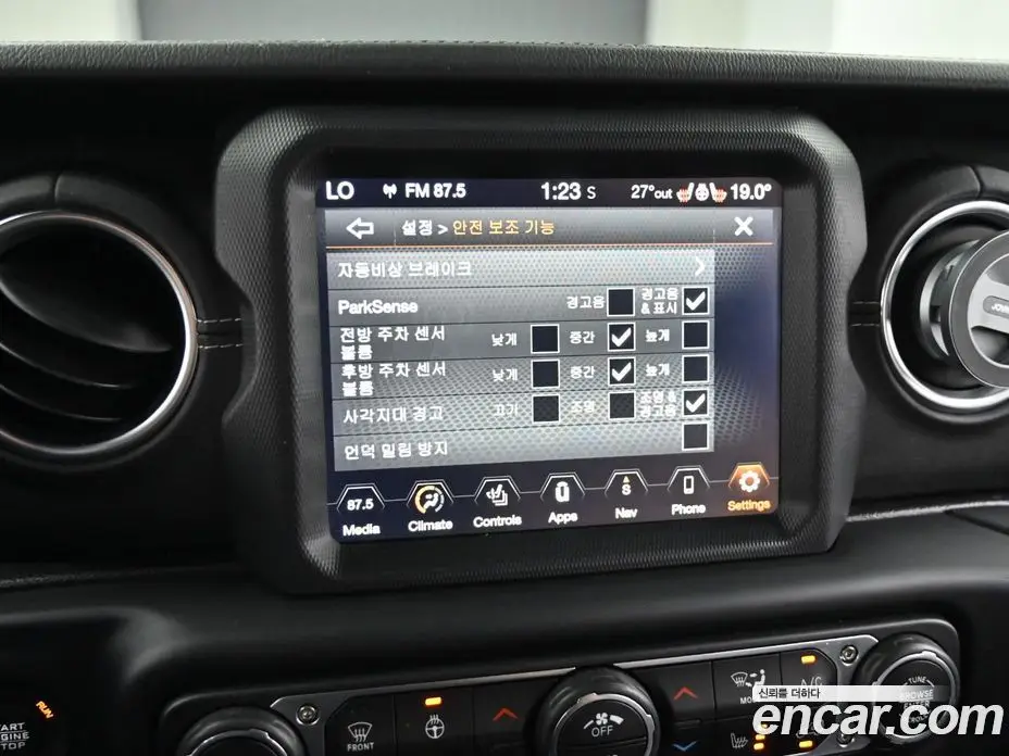 Jeep Wrangler 2019 2.0 автомат (гидро), фото 17