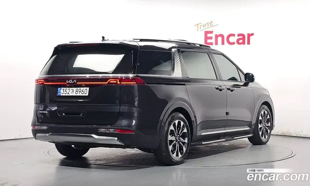 Kia Carnival 2023 2.2 автомат (гидро), миниатюра 2