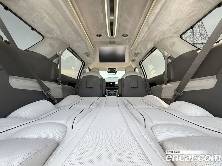 Kia Carnival 2024 1.6 автомат (гидро), фото 12