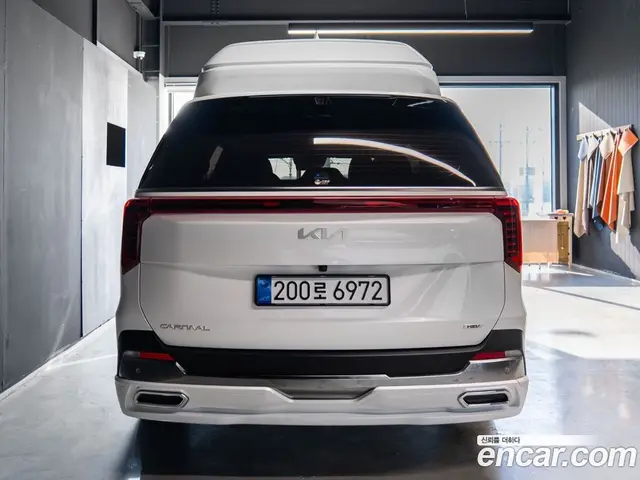Kia Carnival 2024 1.6 автомат (гидро), миниатюра 4