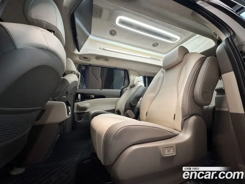 Kia Carnival 2024 1.6 автомат (гидро), фото 7